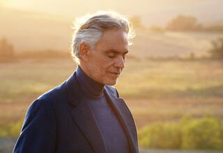 Andrea Bocelli se presentó en Bogotá, pero Cartagena aún espera su concierto