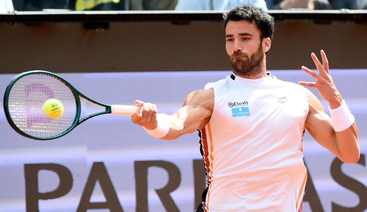 Andrea Pellegrino cayó ante Jannik Sinner en los octavos de final en el Masters 1.000 de Roma. //Foto, EFE: ETTORE FERRARI