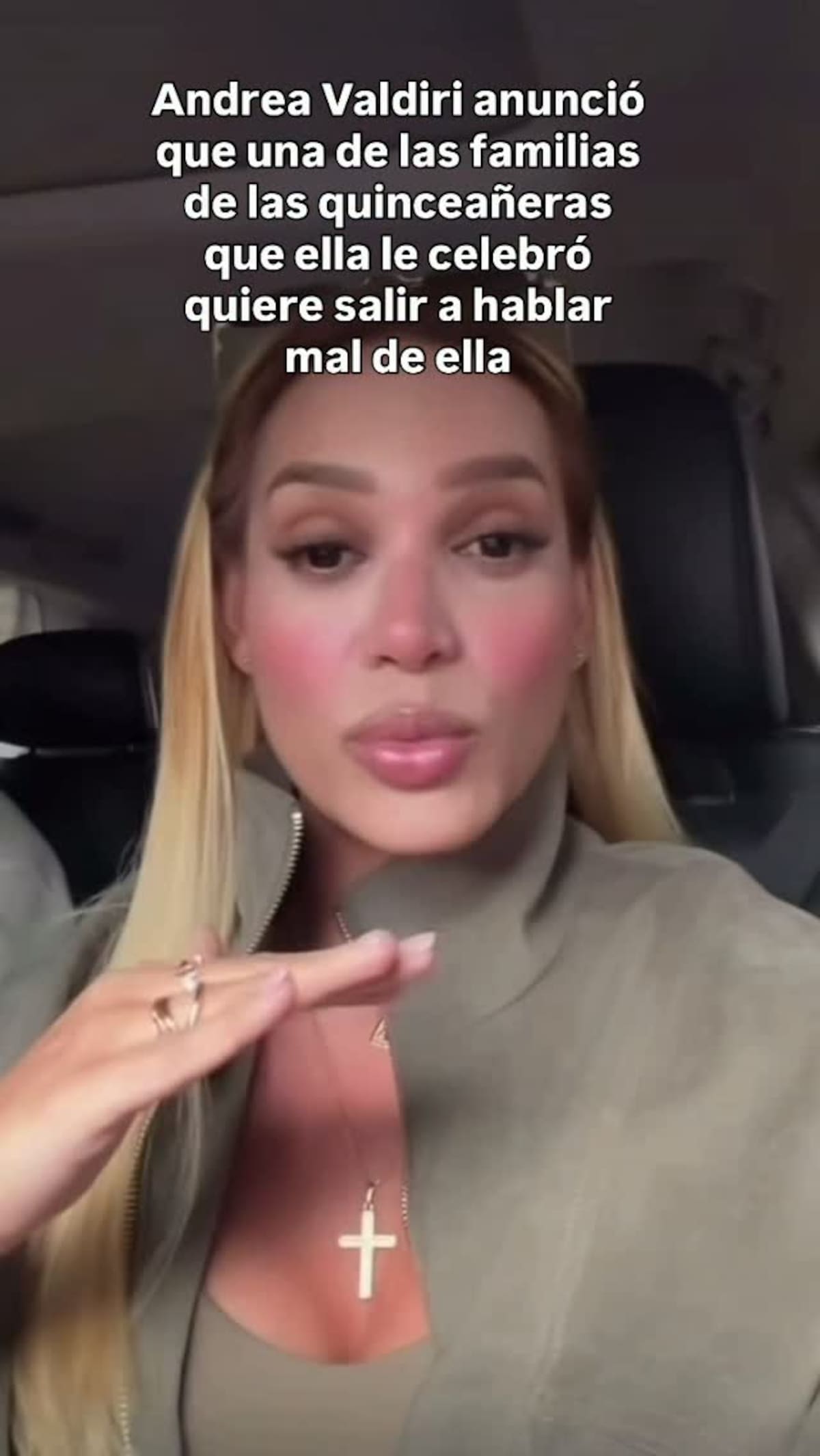 La influenciadora explicó que un empresario retiró su apoyo al conocer el costo de los materiales de construcción.//Foto tomada de IG: @karlalanz_ 25