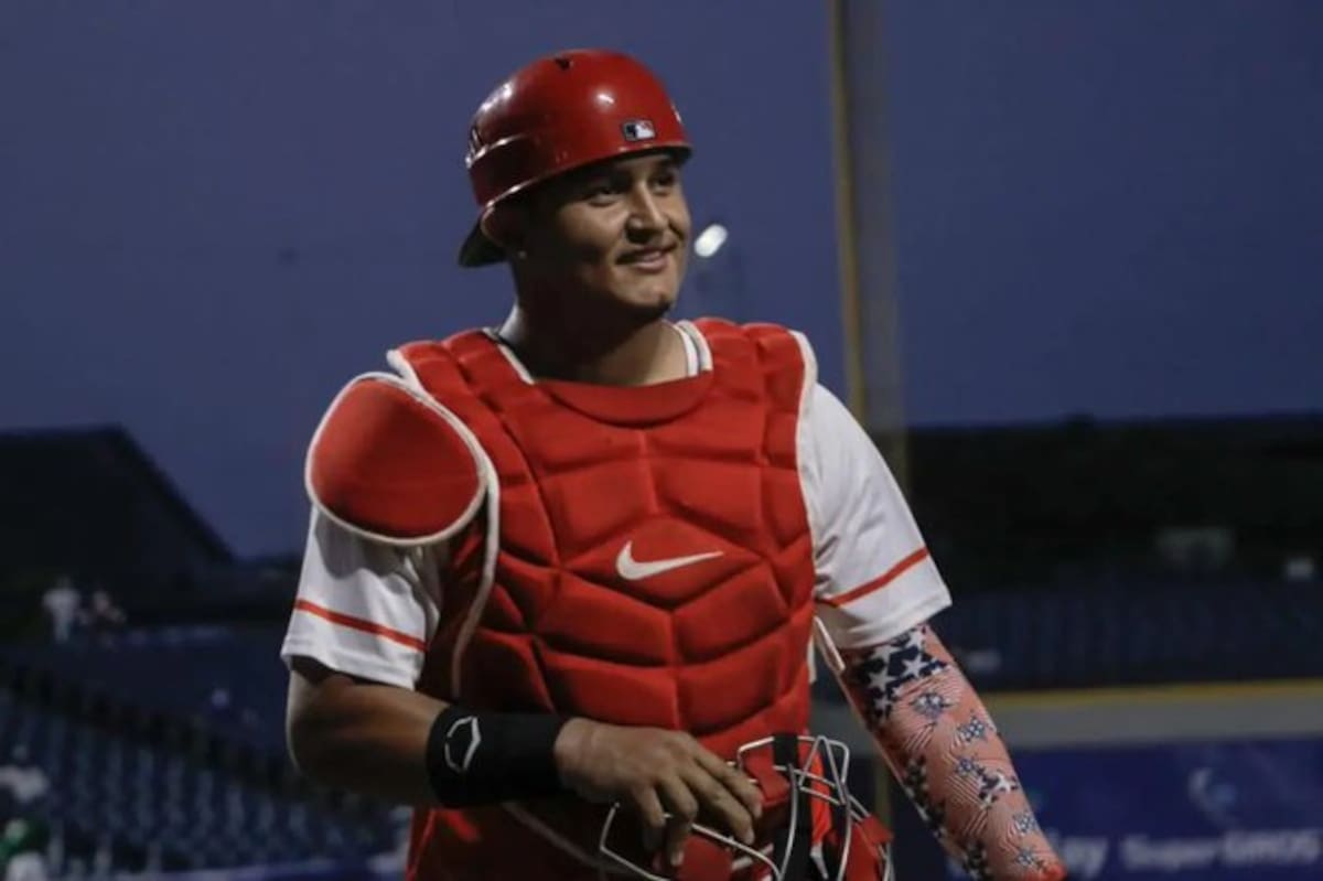 Andrew Salcedo, receptor sucreño de los Marineros de Seattle.