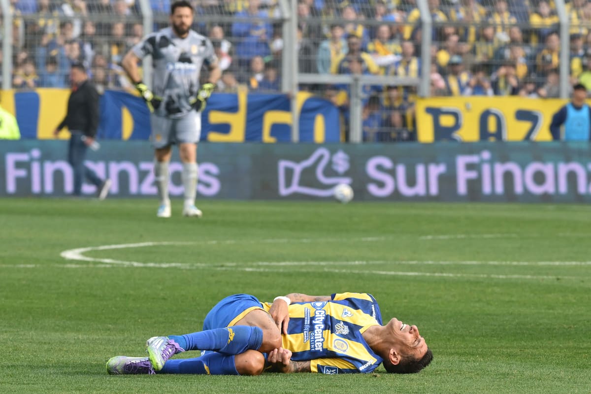 Ángel Di María salió lesionado del partido ante Godoy Cruz. //Foto, EFE: Sebastián Granata