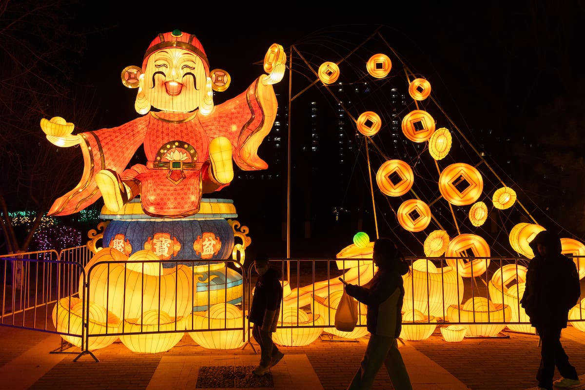 Viajes masivos y gasto récord marcan el Año Nuevo Lunar en China