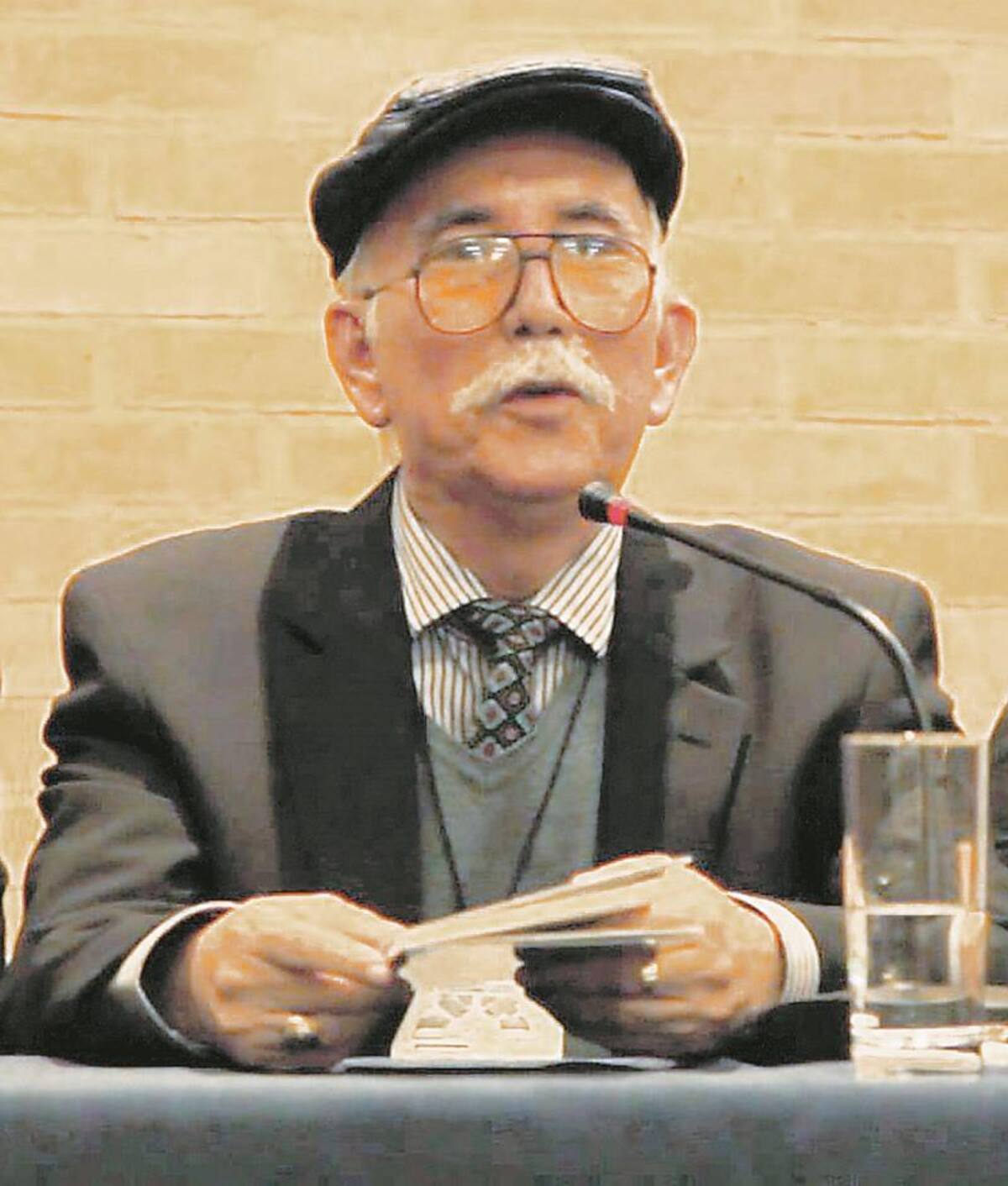 Antonio Mora Vélez, pionero de la ciencia ficción en Colombia.