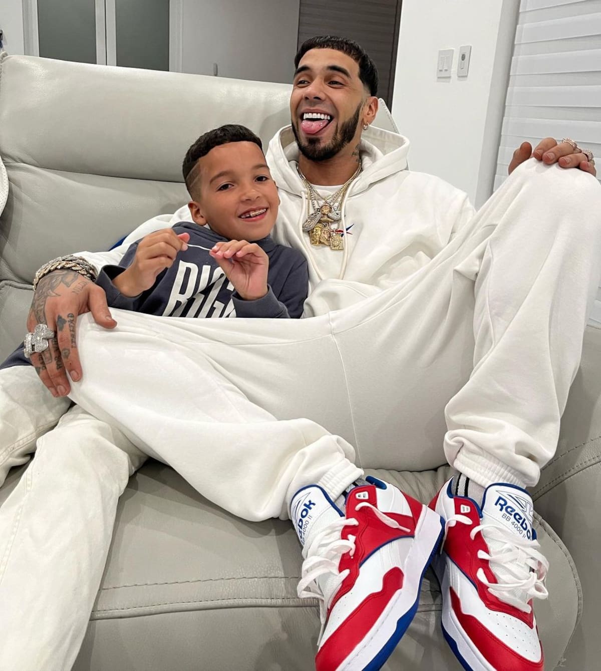 Anuel AA, compartiendo momentos en familia. //Foto: tomada de internet.