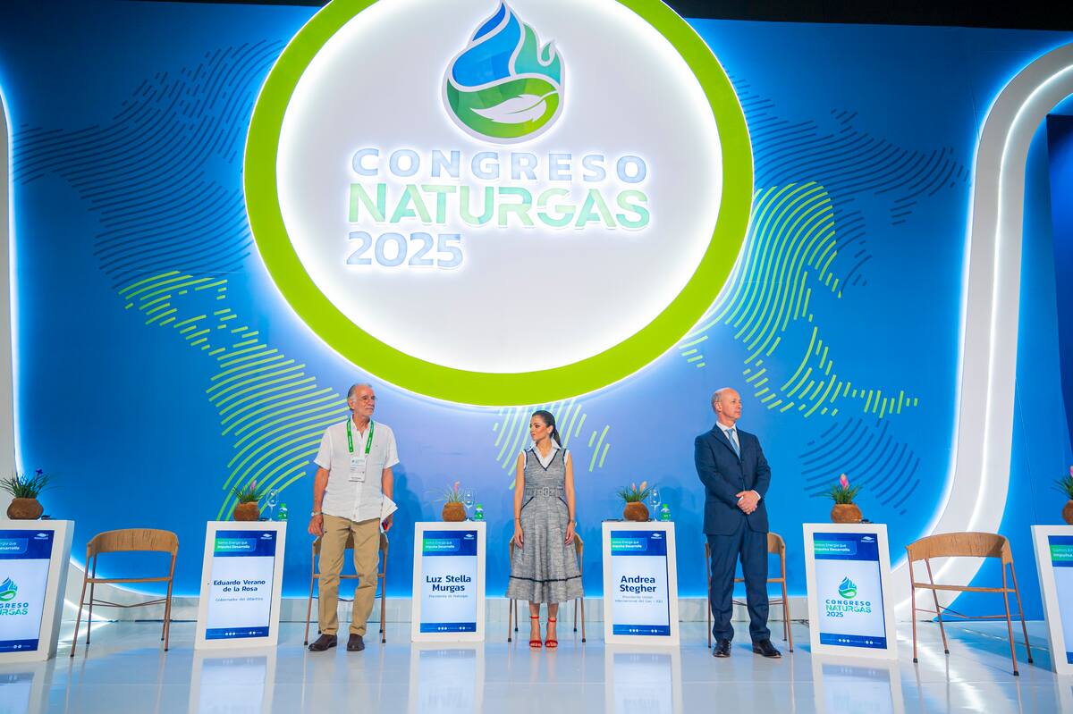 Instalación del Congreso Naturgas 2025 en Puerta de Oro Centro de Eventos, en Barranquilla. //Cortesía Pedraza Producciones.
