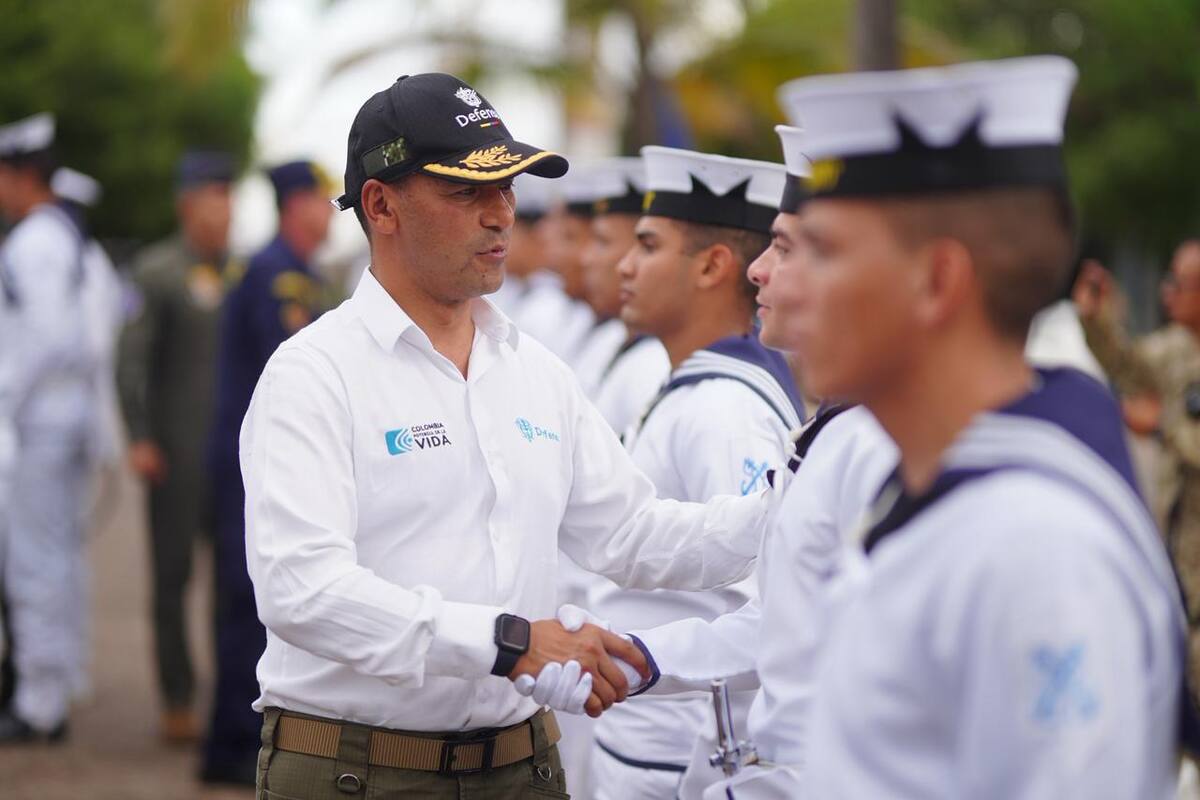 Mindefensa anuncia nuevo batallón en Cartagena, habrá plan desarme