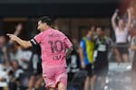 Show de Leo Messi en Miami: Inter Miami remonta y vence 4-2 al Atlético San Luis con doblete del argentino