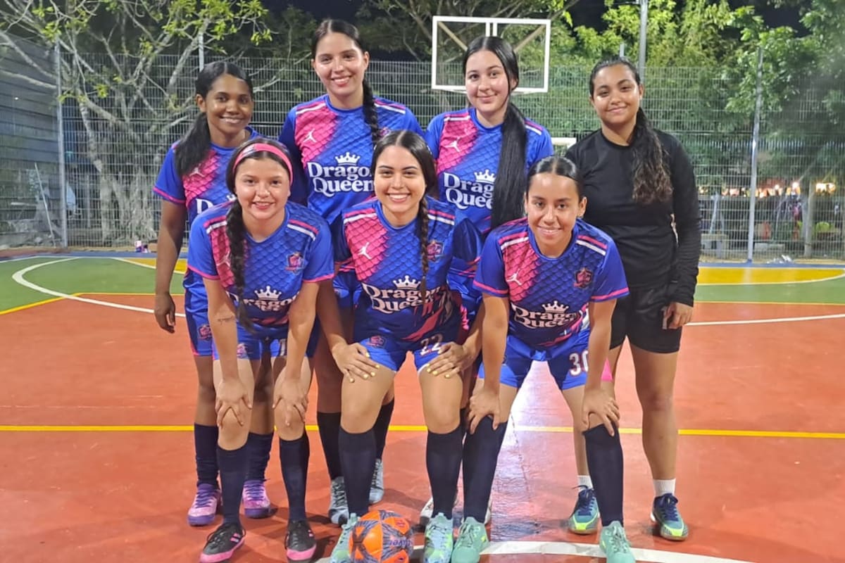 El deporte reina en la urbanización Simón Bolívar, Dragonas Queens ganan cuadrangular femenino