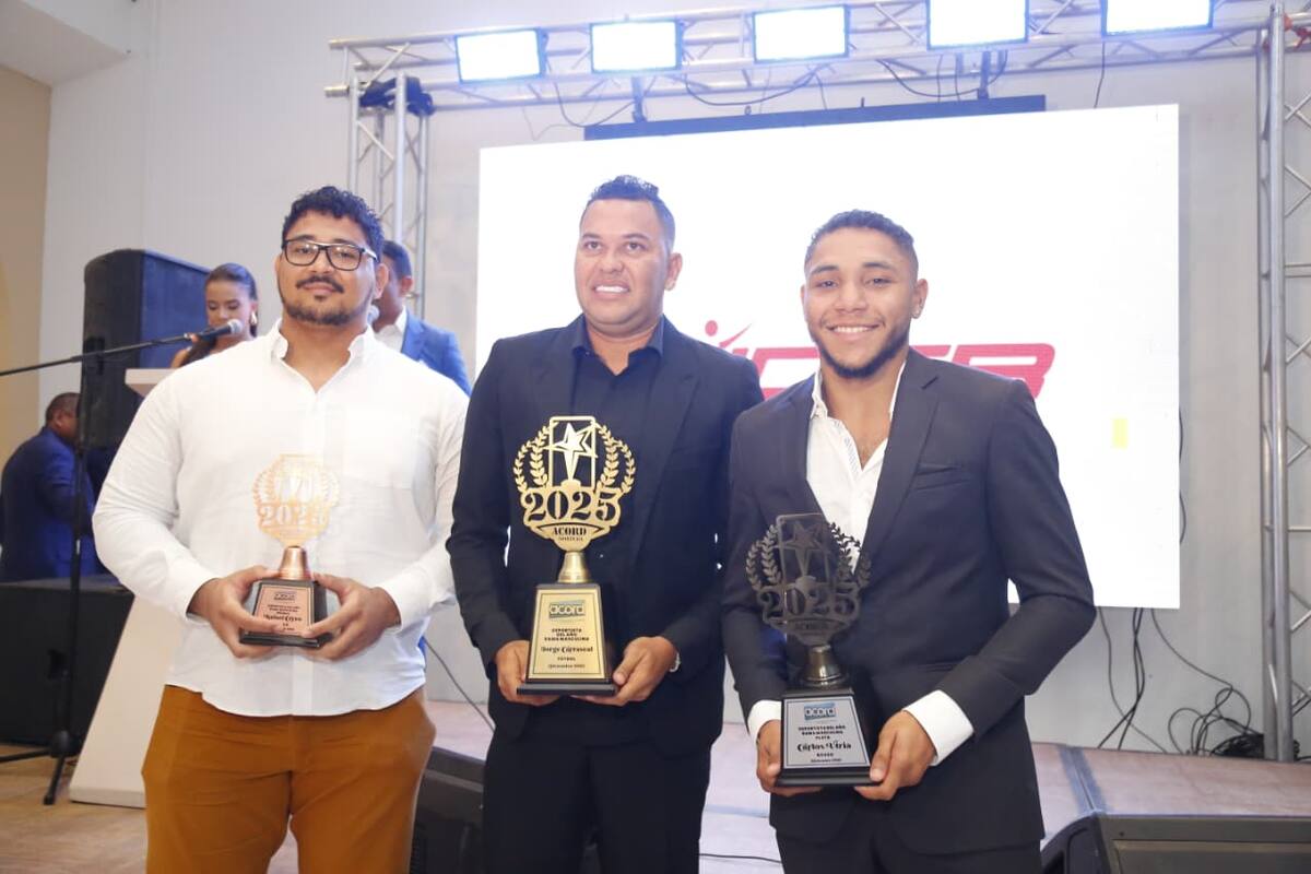 Aquí los ganadores en la Rama Masculina. // LUIS HERRÁN