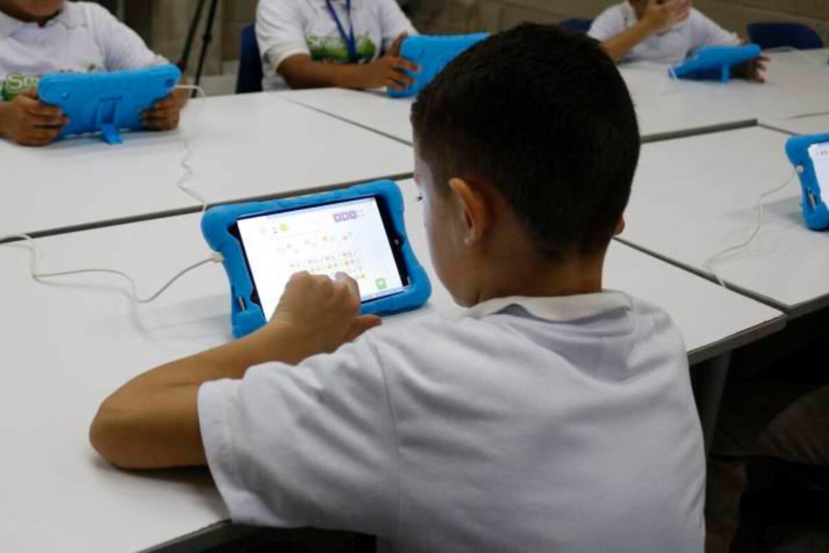 Colegios del área rural de Cartagena tendrán acceso a internet 24 7