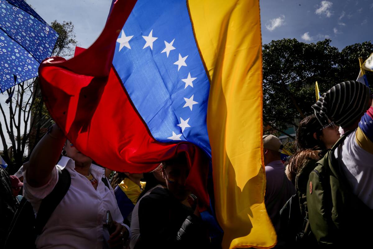 Argentina emite alerta consular por riesgos crecientes en Venezuela