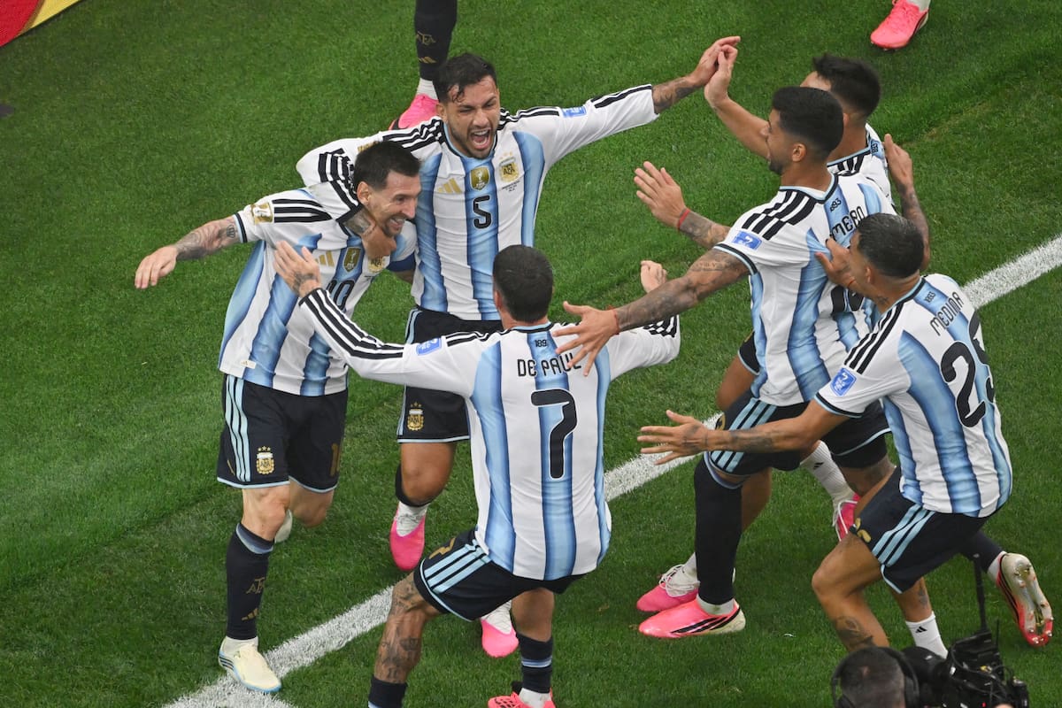 Lionel Messi hizo historia con Argentina en el triunfo por 2-0 sobre Austria en el Mundial. //Foto, AP: Jessica Tobias