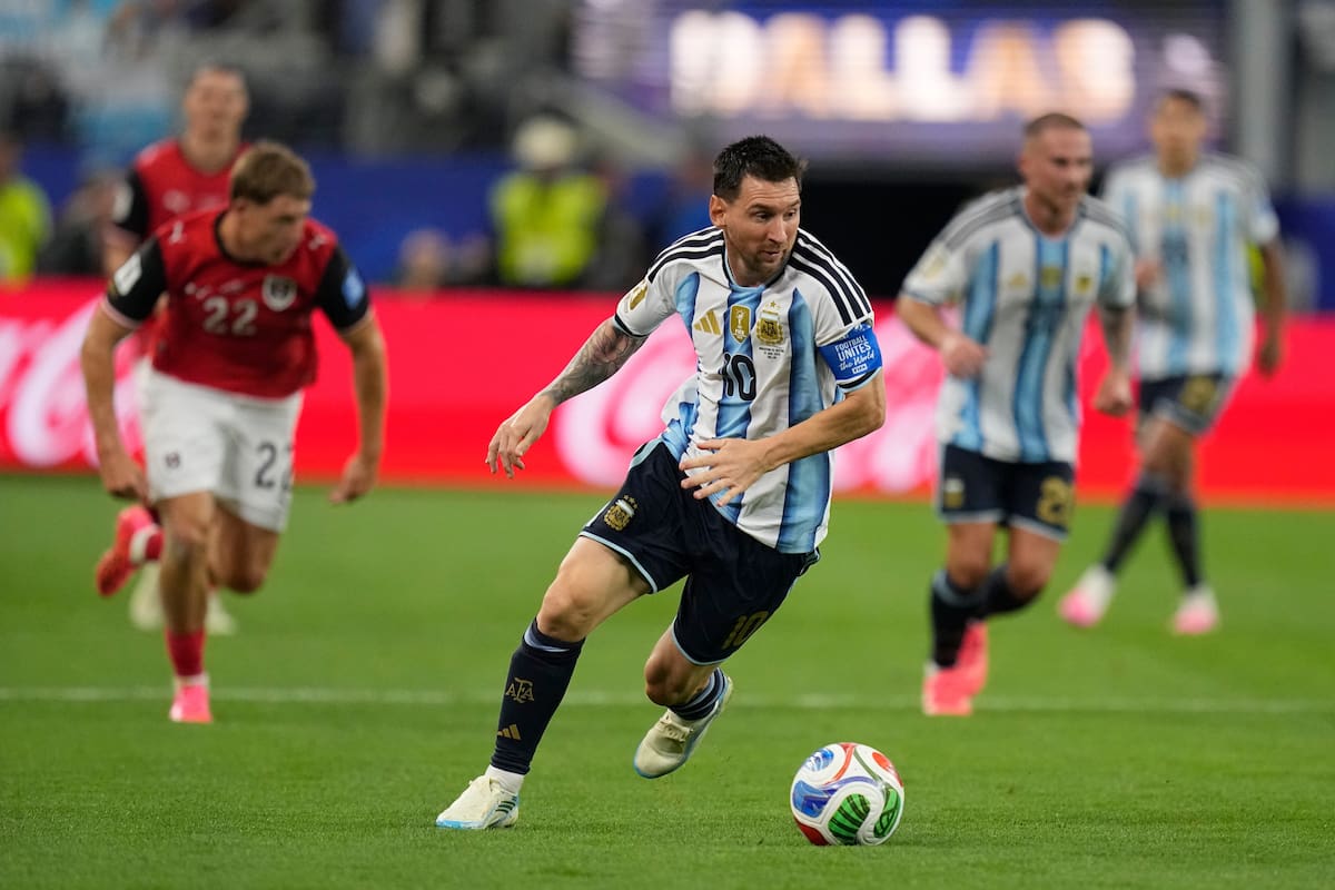 El argentino Lionel Messi fue la figura de su selección en la victoria ante Austria. //Foto, AP: Ashley Landis