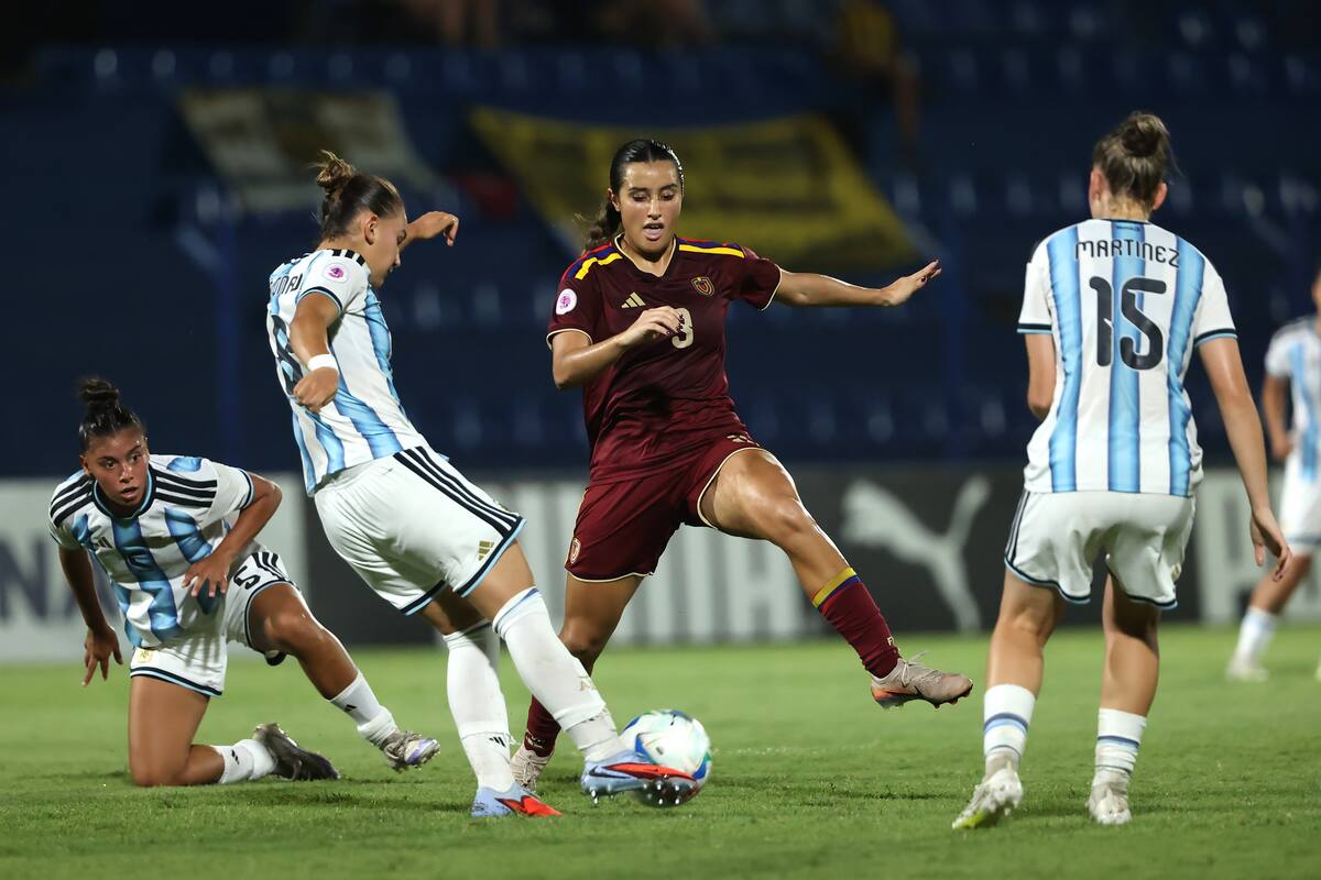 Argentina y Venezuela empataron en un partidazo por el Sudamericano Sub-20. //Foto, EFE: Juan Pablo Pino