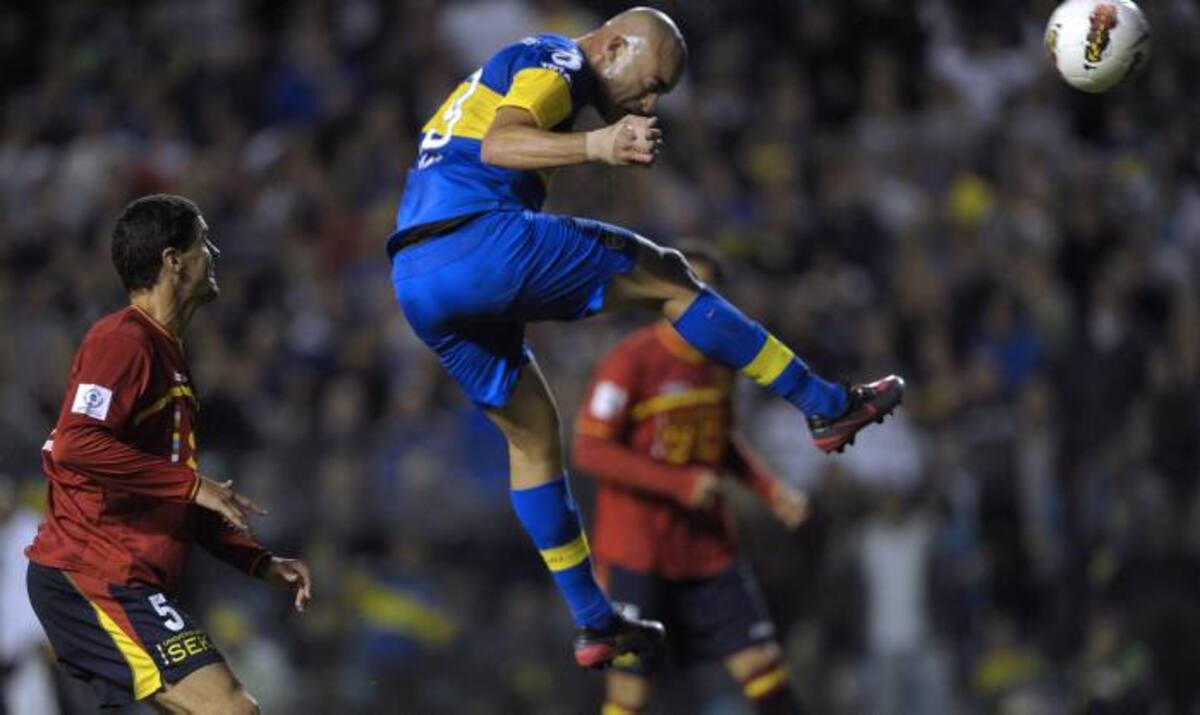 Boca tuvo que sufrir para imponerse al chileno Unión Española, en un partido intenso jugado en el estadio La Bombonera. AFP JUAN MABROMATA