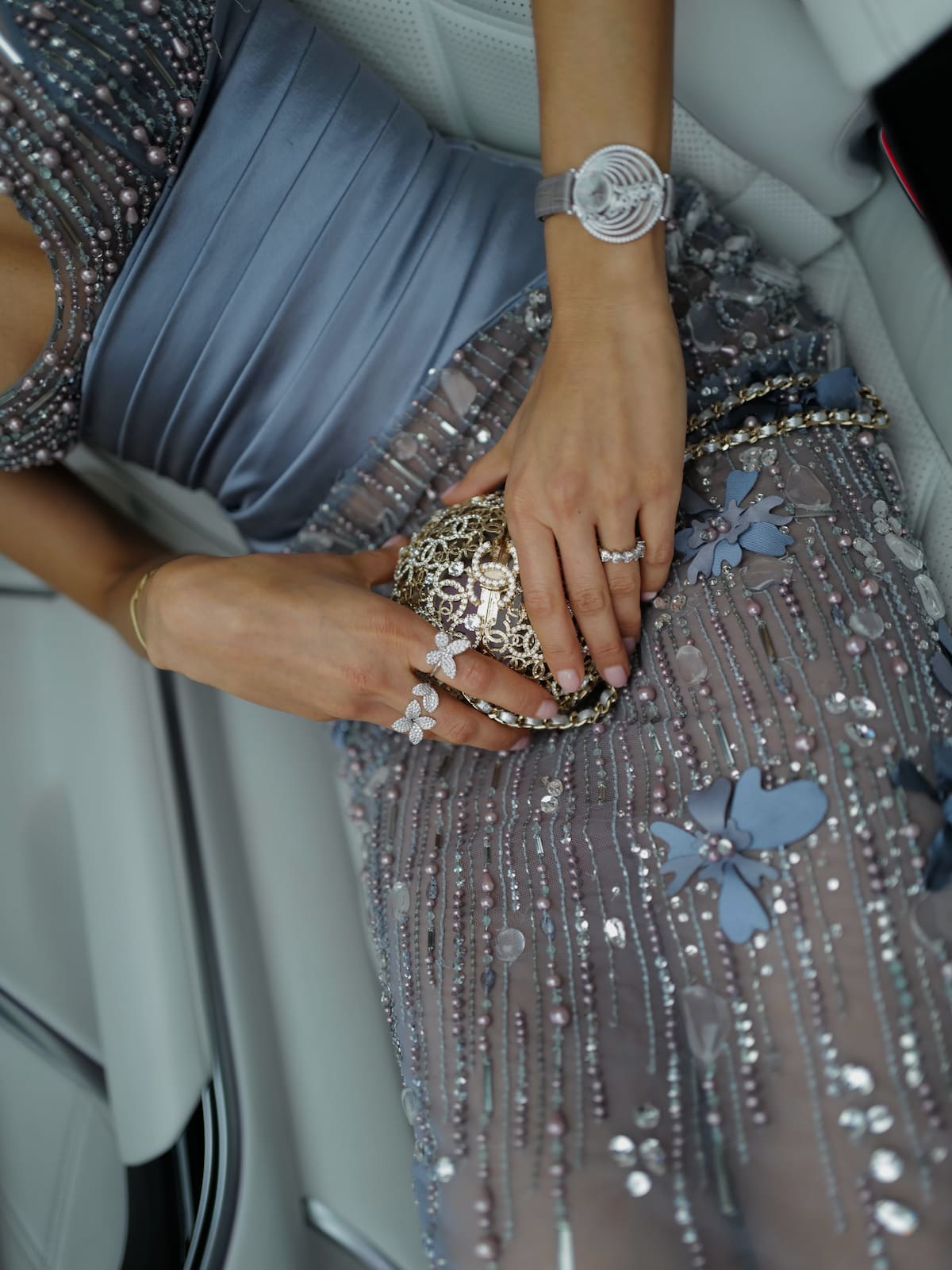 El supuesto anillo de matrimonio de Ariadna Gutiérrez. //Foto: @gutierrezary.