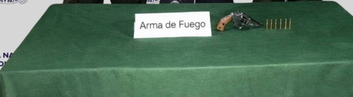 Arma de fuego incautada en Olaya Herrera que le pertenecía a alias 'el Nando'.