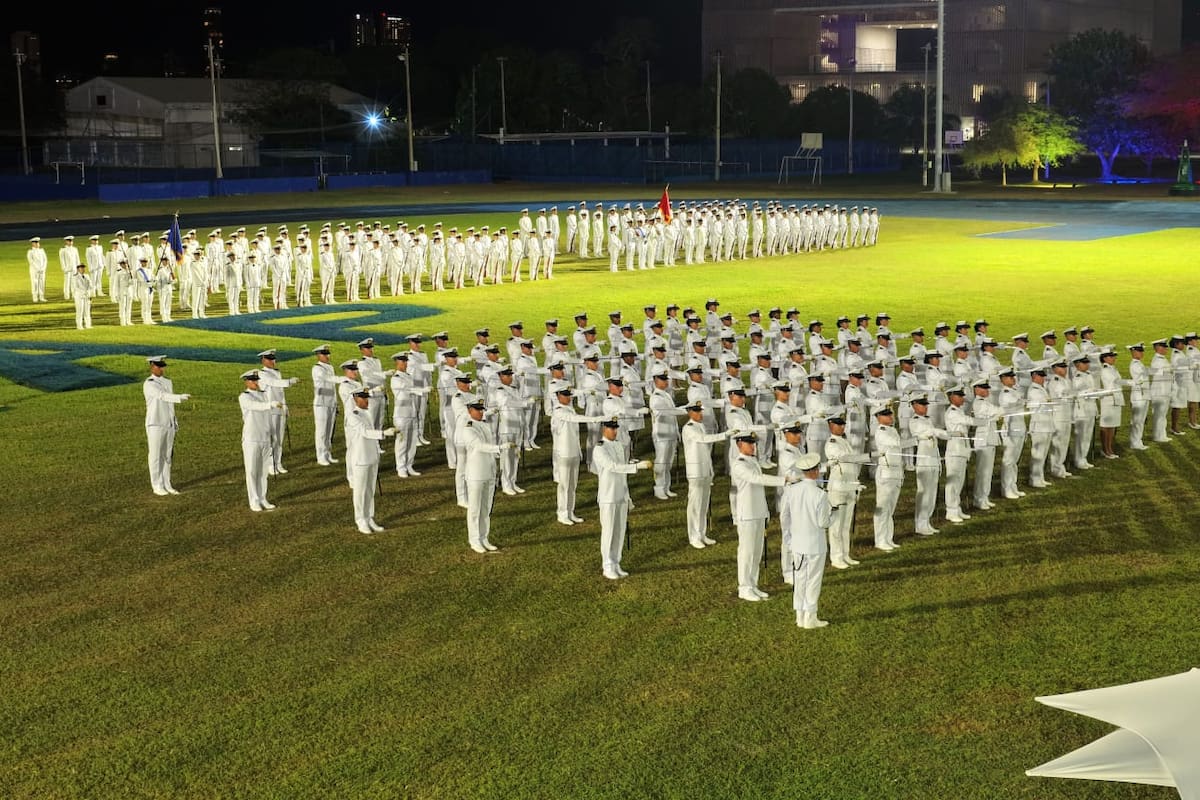 91 nuevos oficiales ingresan al escalafón de la Armada de Colombia