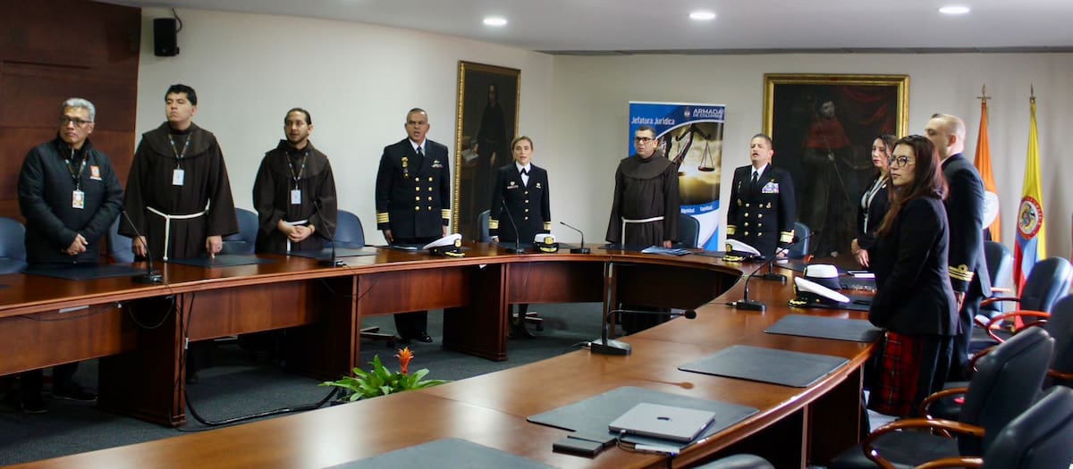 Armada de Colombia y la Universidad San Buenaventura firmaron un convenio para desarrollar el proyecto de memoria histórica “Montes de María: Territorios que renacen". // Foto: cortesía