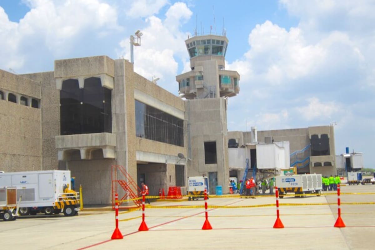 Evacúan el aeropuerto de Barranquilla por presunta amenaza de bomba, ¿qué pasó?