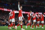 Arsenal comenzó pisando fuerte en la defensa del título de la Premier League
