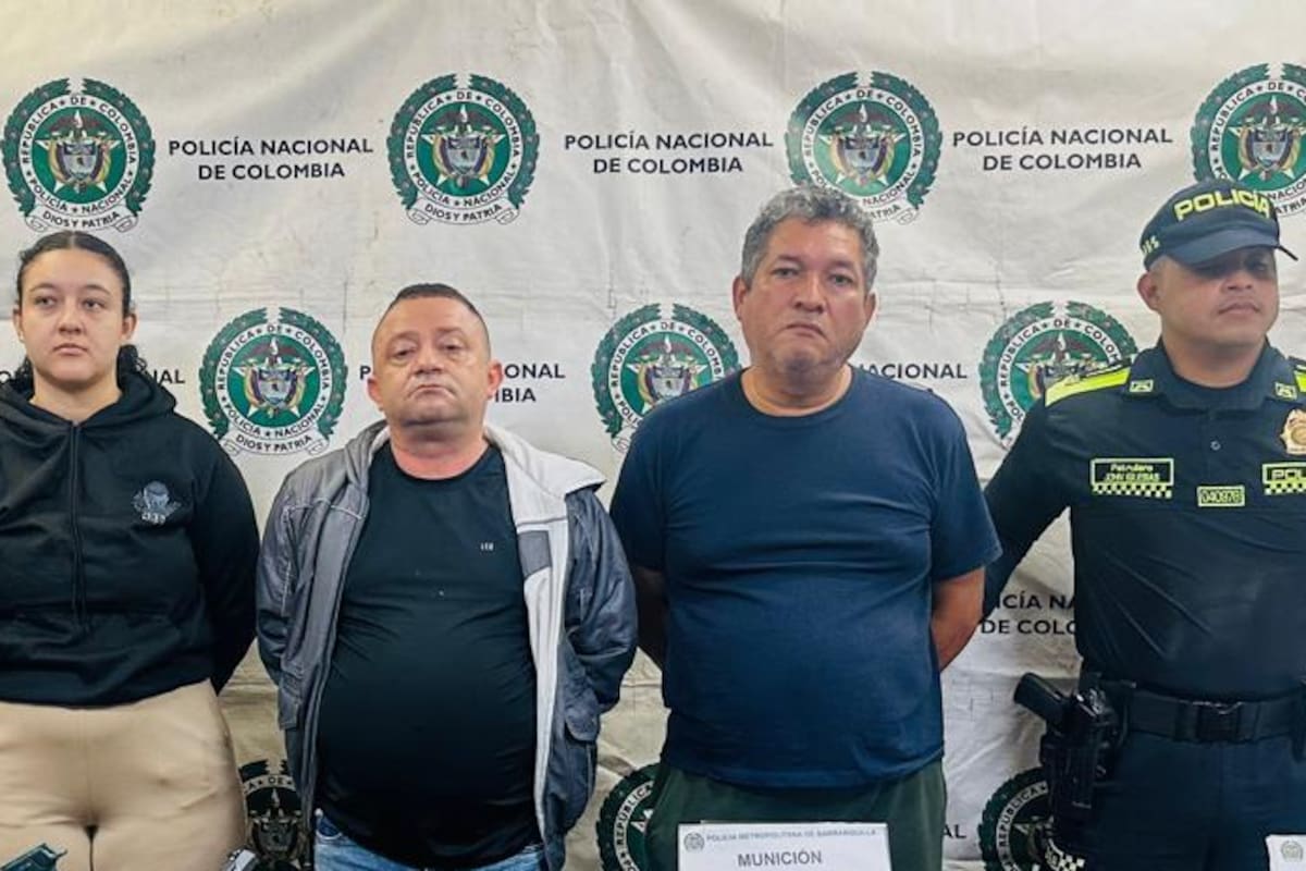 Incautan arsenal vinculado a ‘Los Costeños’: tres personas capturadas
