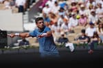 Arthur Gea paralizó Roland Garros: pidió salir por una diarrea en pleno partido