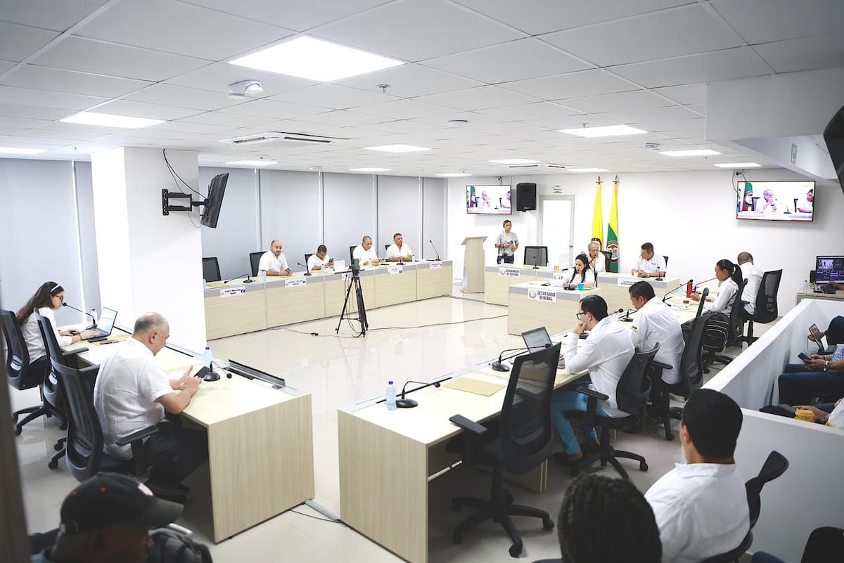 El diputado del Partido Liberal, José Félix García Turbay, acusó al alcalde de Cartagena, Dumek Turbay Paz, en una Asamblea Departamental de Bolívar, por varios actos durante su mandato en el departamento. // Foto: Cortesía