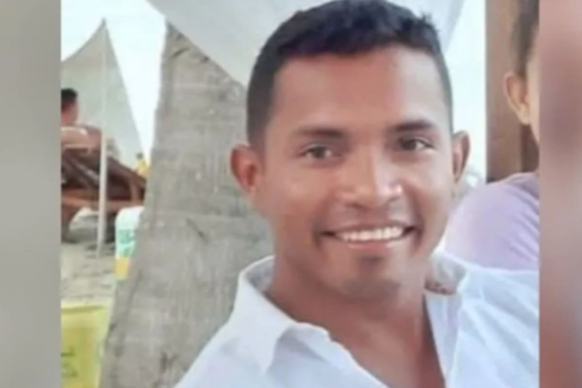 El docente Edwar Arias iba con su hijo a una cita médica cuando sicarios lo asesinaron