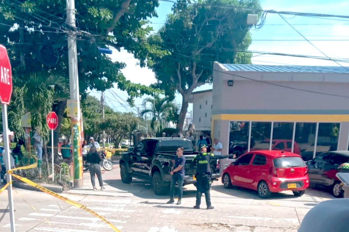 De 7 balazos matan a hombre en Barranquilla: iba en camioneta de Montería
