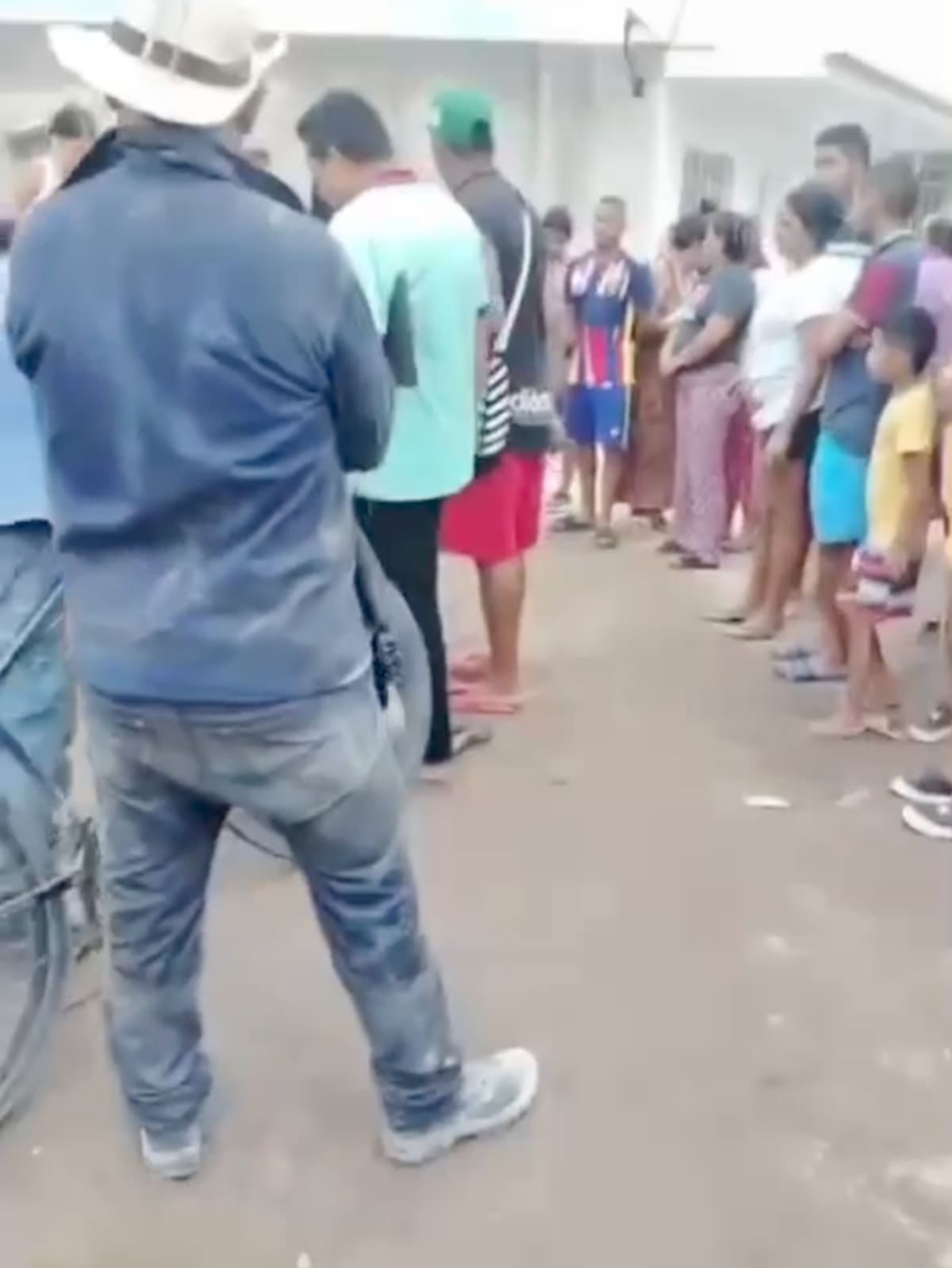 A Andrés Felipe Palacios Robledo sicarios lo atacaron a bala en plena vía pública del barrio La Central de Soledad, Atlántico..//Cortesía Red de Cooperantes.