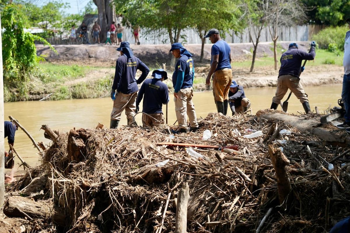 Guardianes de Bolívar refuerzan atención por inundaciones en el sur