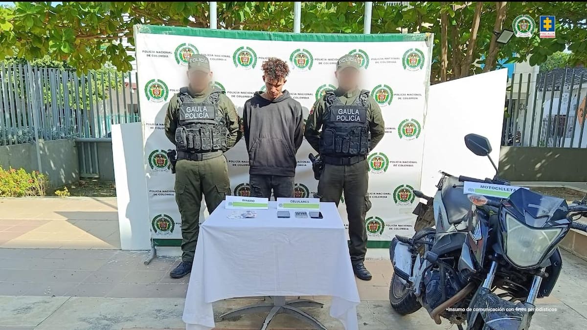 Así cayó presunto extorsionista en Villa Estrella: también intentó sobornar a policías. // Foto: Policía Nacional