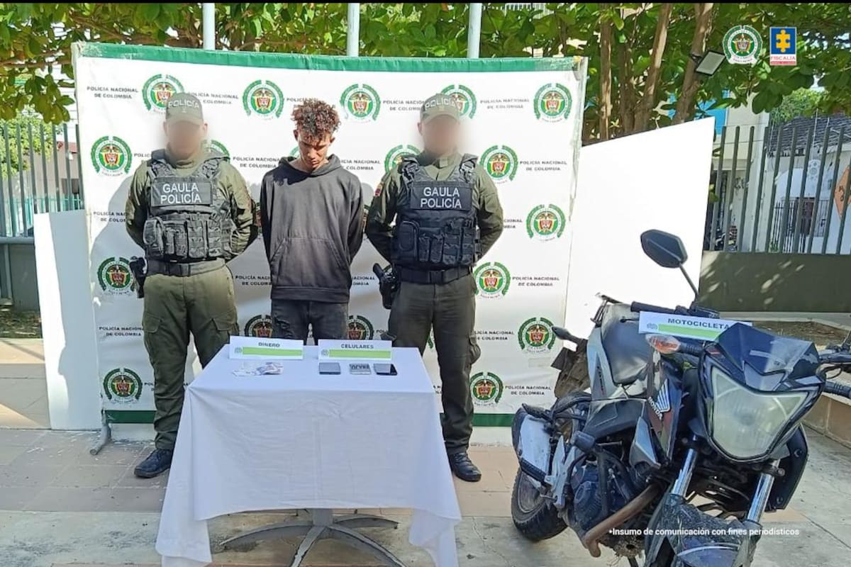 Así cayó presunto extorsionista en Villa Estrella e intentó sobornar a policías