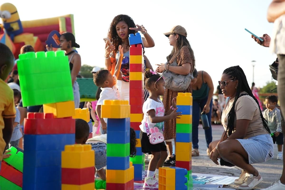 Así fue ‘Familias a la Plaza’ en Cartagena con 2.500 asistentes. // cortesía: Alcaldía