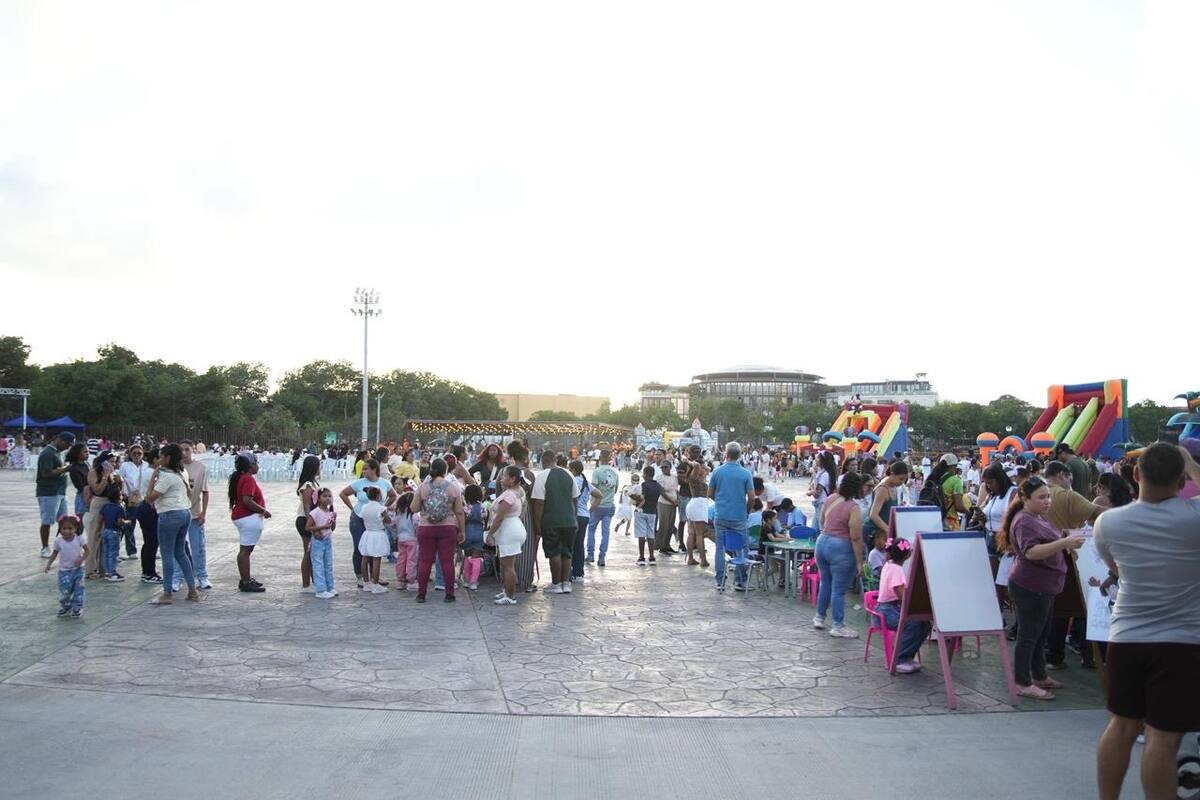 Así fue ‘Familias a la Plaza’ en Cartagena con 2.500 asistentes