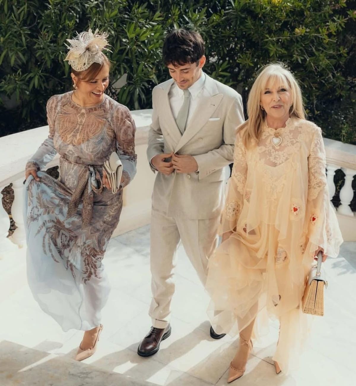 Así fue la boda del piloto de F1 y la modelo. // IG @Charleslecler