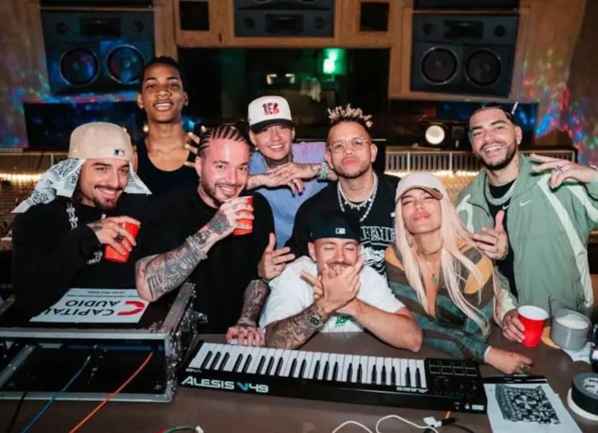 Karol G, J Balvin, Feid, Maluma, Ryan Castro, DF y Blessd grabaron la canción +57, una colaboración destacada del reguetón colombiano. //Foto: Spotify.