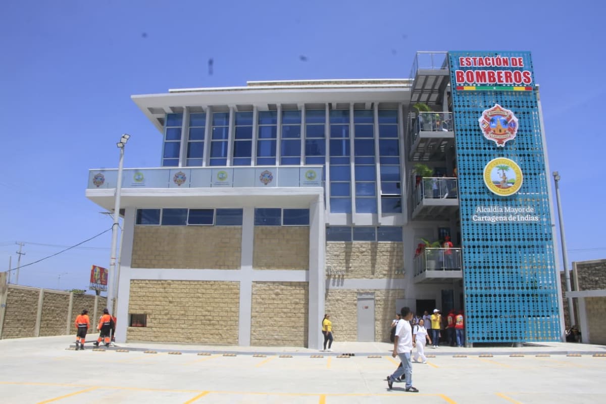 Alcaldía de Cartagena inaugura nueva Estación de Bomberos de Bocagrande