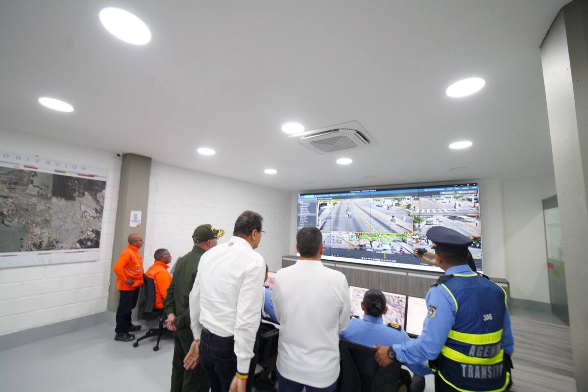 Así funciona la nueva Central Semafórica Inteligente de Cartagena. // Foto: Cortesía.