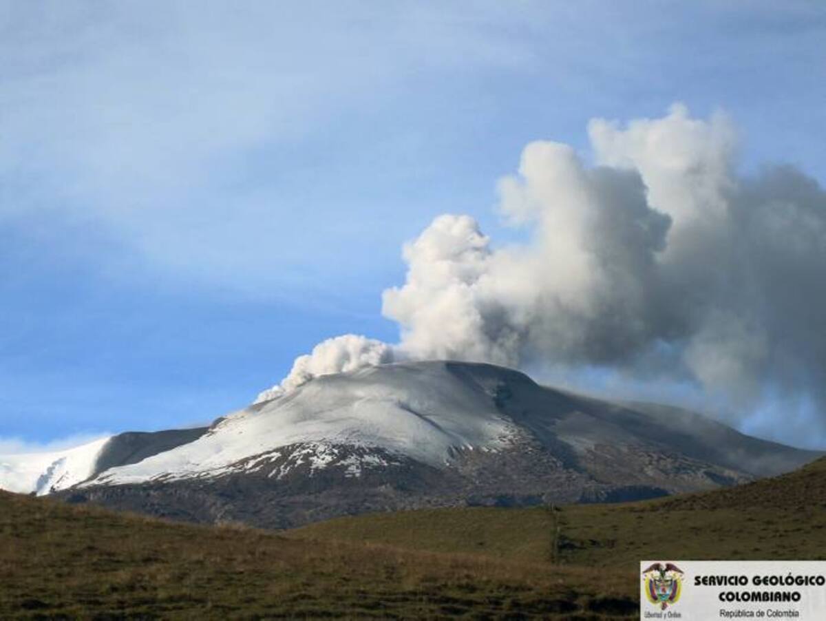 Volcán Nevado del Ruiz. Archivo