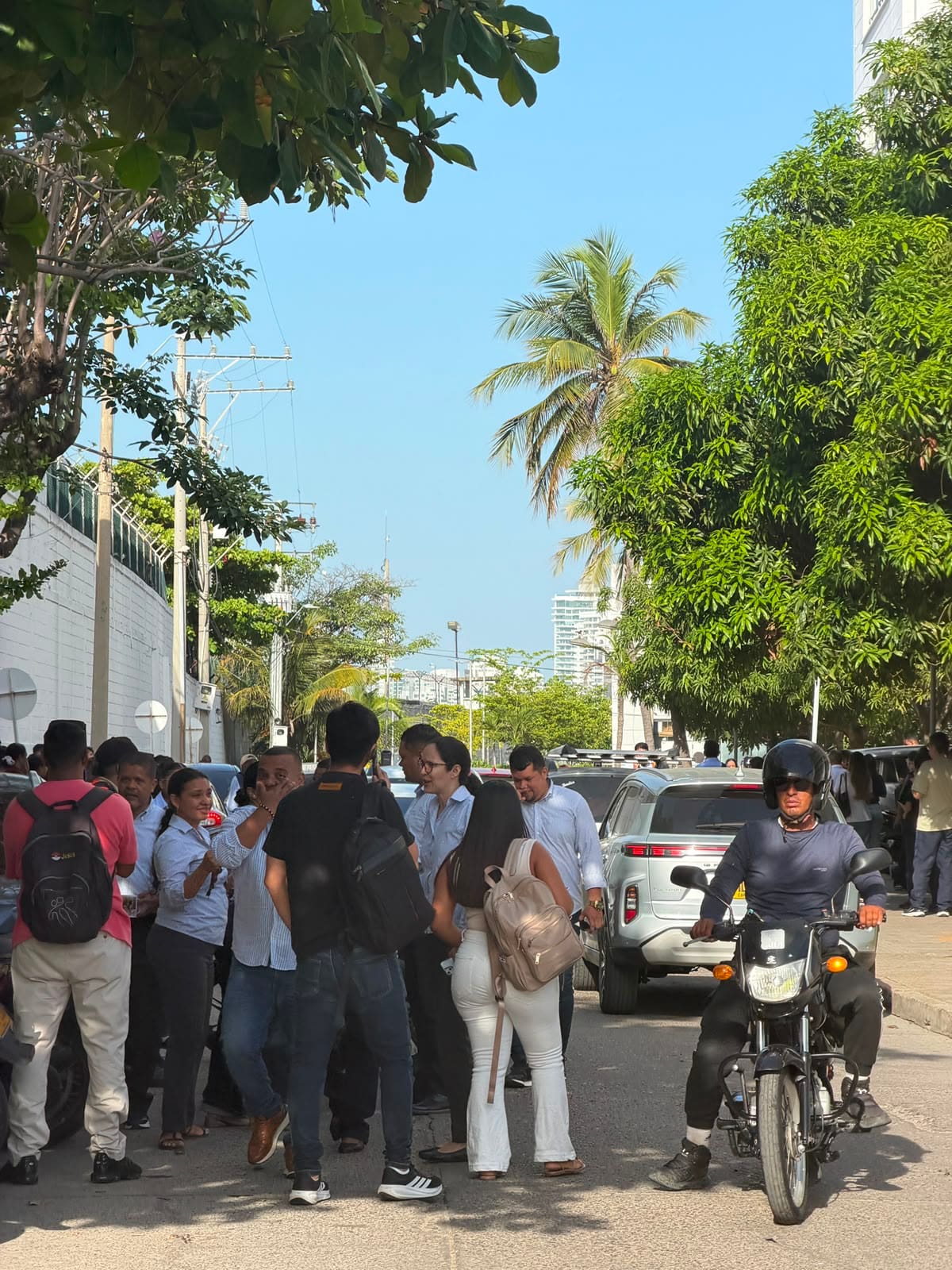 Así se vivió en Cartagena el temblor de magnitud 6,7. // Julio Castaño