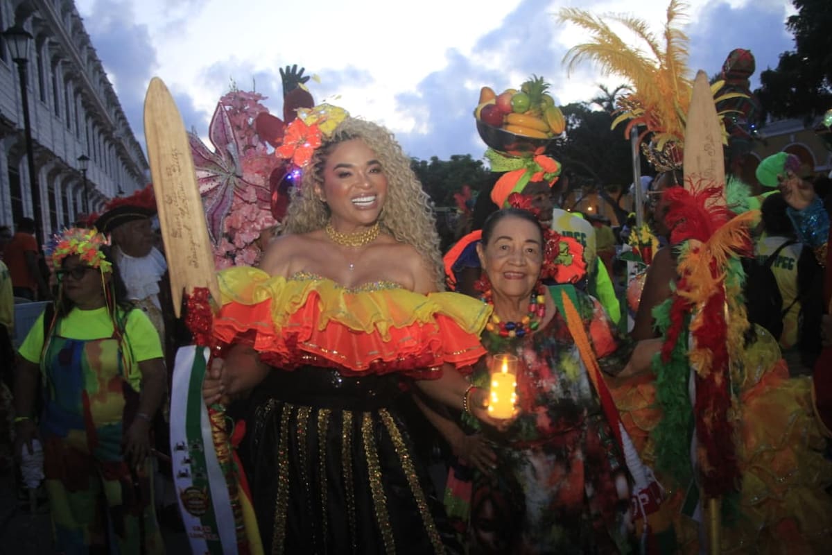 Así se vivió la Noche de Candelas en Cartagena. // Óscar Díaz - El Universal