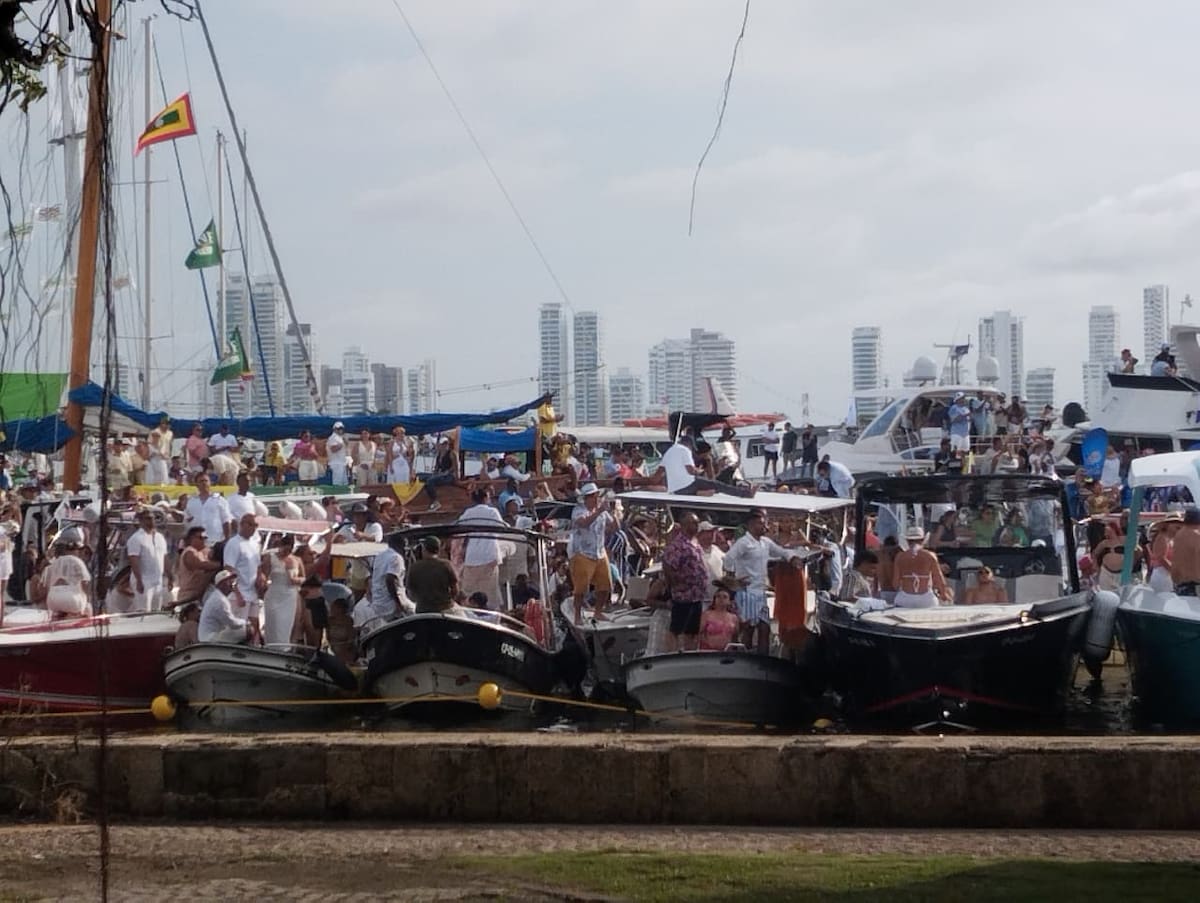 Así va el primer día del Festival Náutico. // Óscar Díaz
