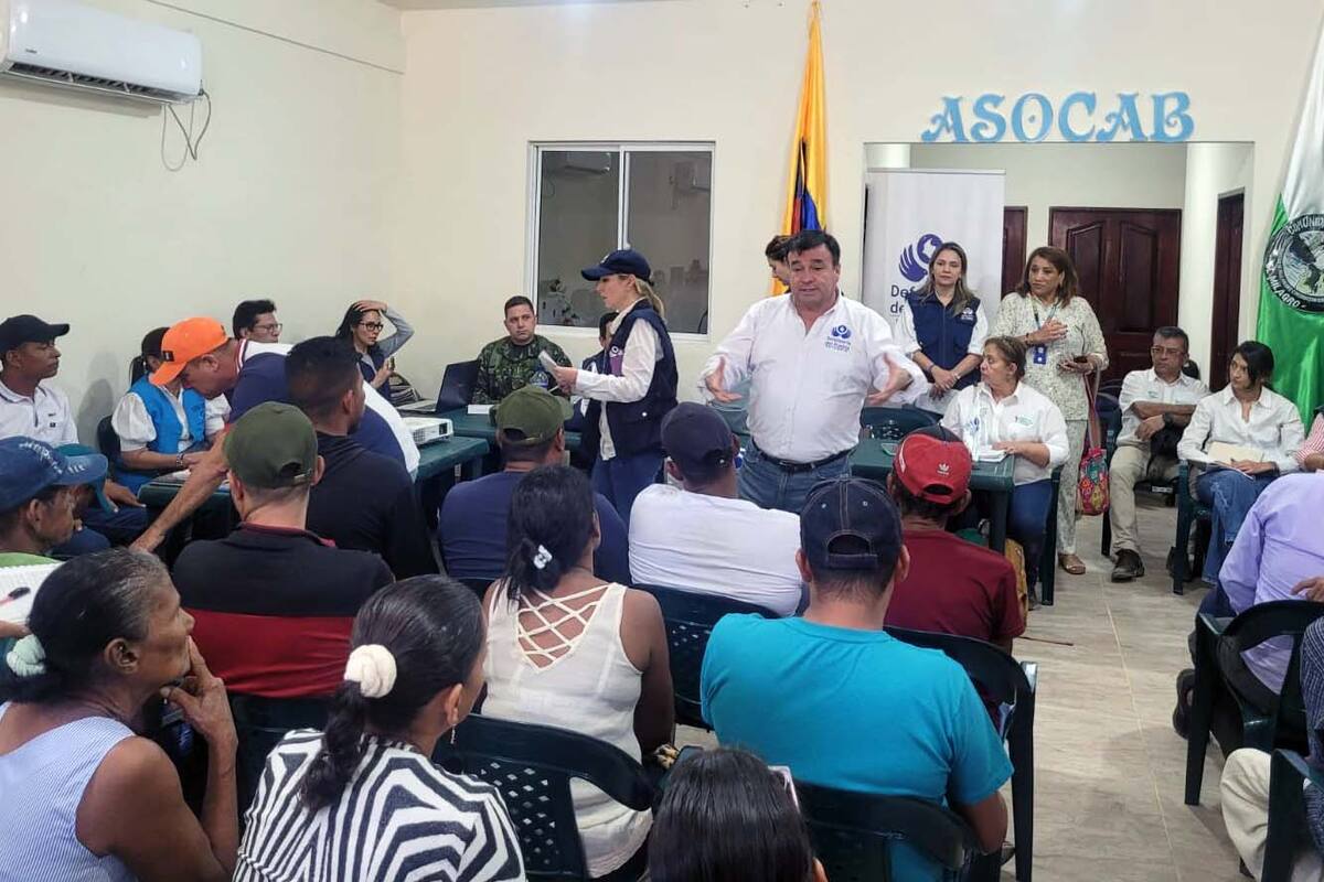 Campesinos tienen títulos de sus tierras gracias a la Defensoría
