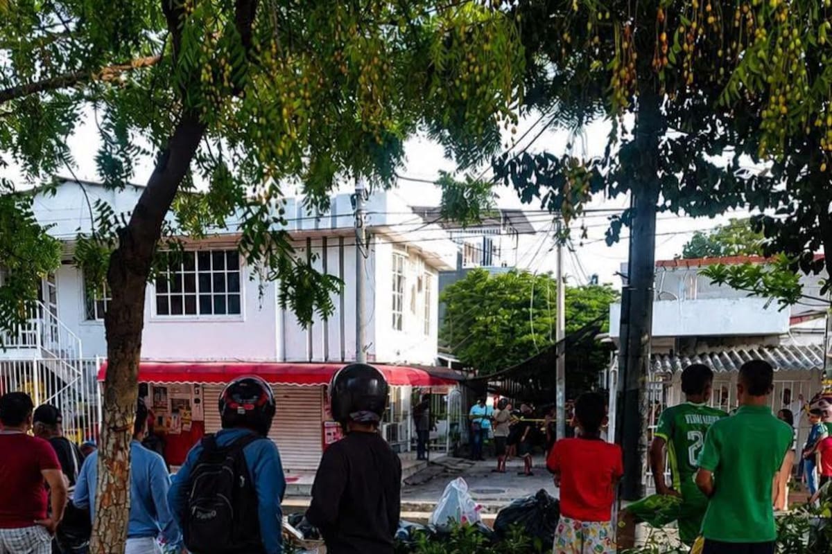 Ataque en tienda de Los Calamares deja 2 personas fallecidas y un herido