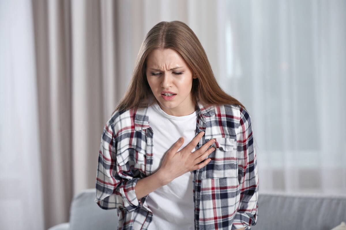 El síndrome del corazón roto se manifiesta con síntomas similares a los de un ataque cardíaco. //123RF.