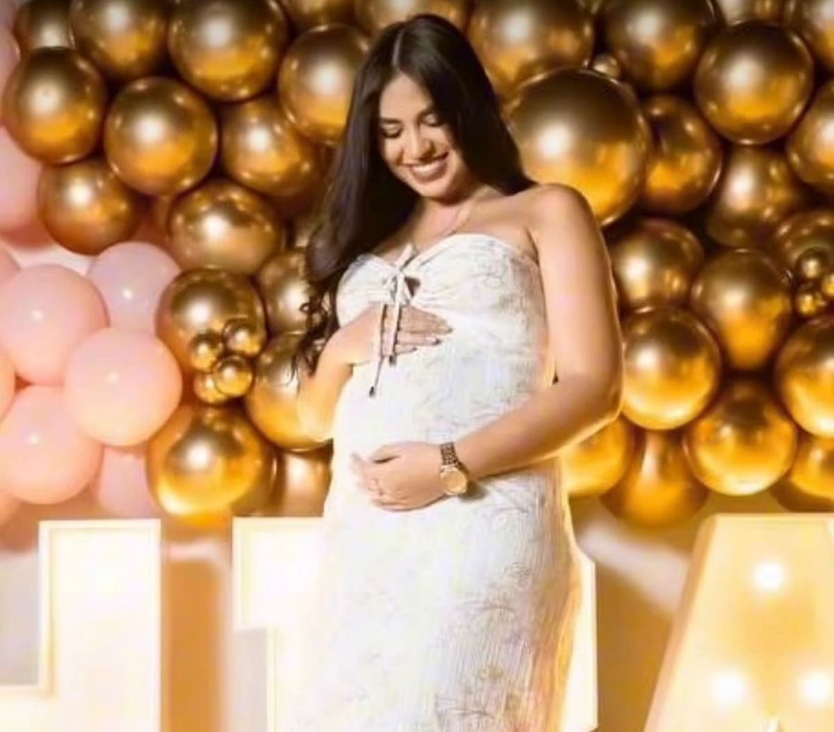 La historia de Catherin Torres tiene a toda La Guajira con el corazón arrugado. Fue atacada violentamente estando embarazada, pero su hija Salomé nació y es un milagro de vida. Hoy pedimos justicia por Katerin y salud para su bebé.