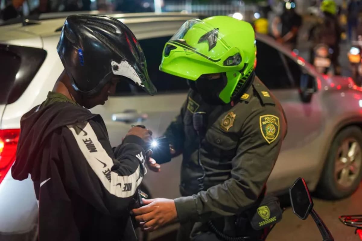 Pánico en Olaya: un hombre resultó herido a bala y capturan a 2 sospechosos