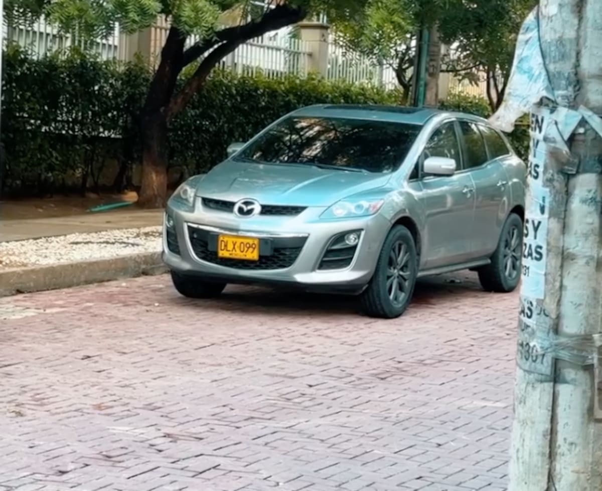 En este vehículo se encontraba Adolfo León Sánchez González cuando fue atacado a bala por un sicario en el barrio Miramar de Barranquilla.//Cortesía Red de Cooperantes.